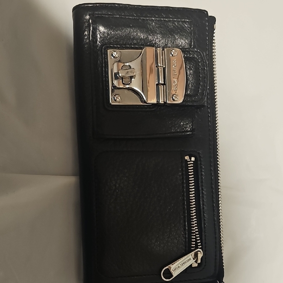 Michael Kors Black Wallet with Silver Hardware - Picture 5 of 8